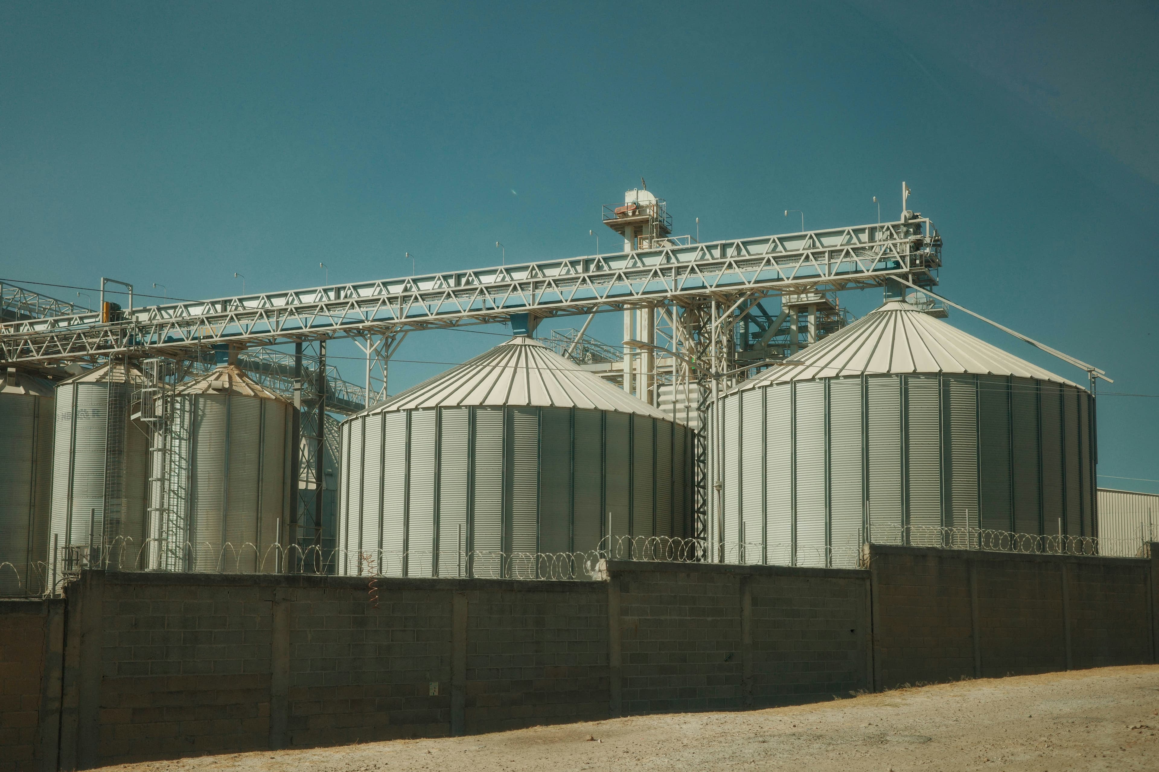 Farm Buildings & Grain Storage
